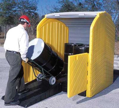 UltraTech Polyethylene Loading Ramps Fits 67 1/4" Wide Supports Up To 75 Gallons